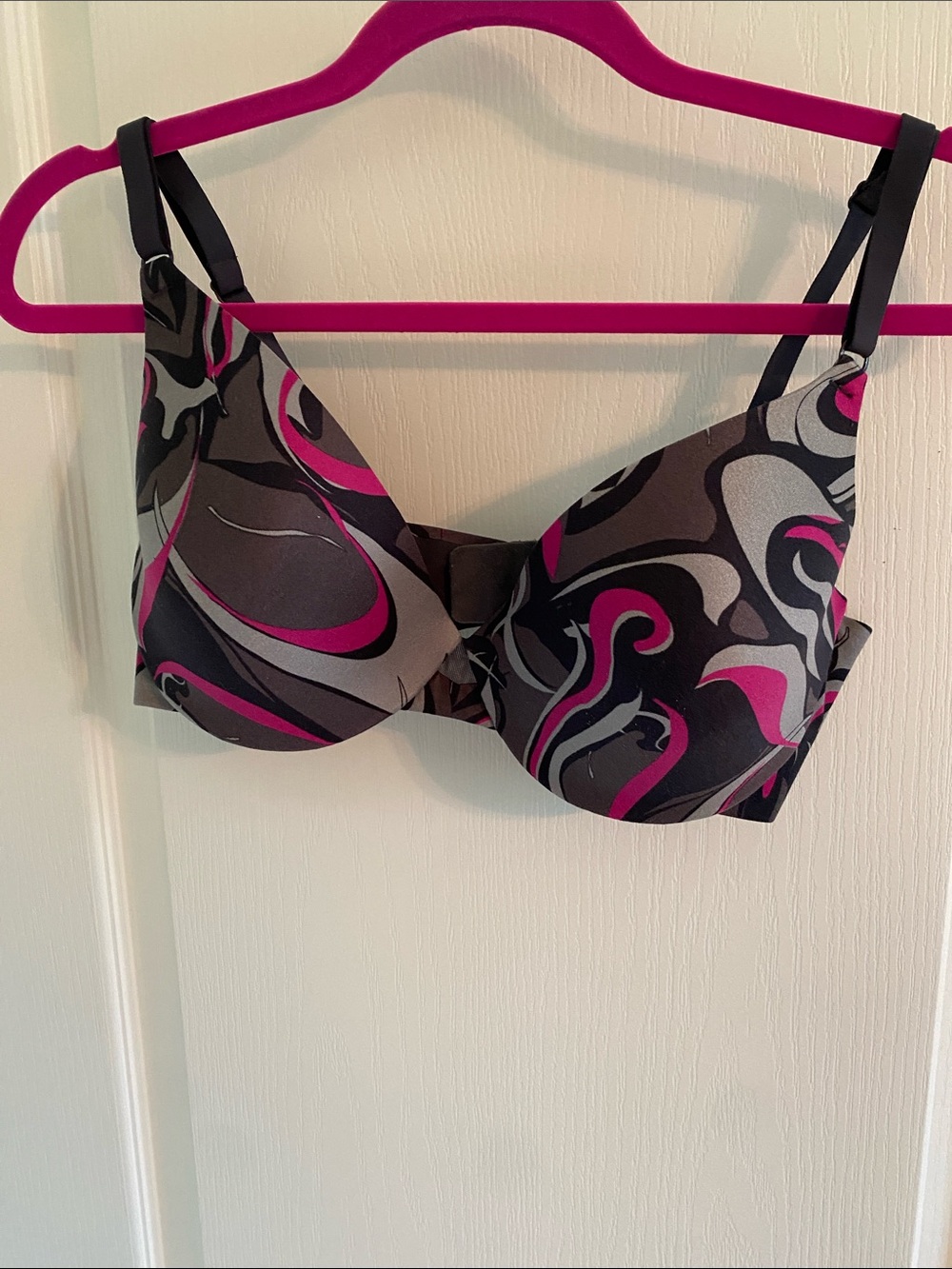 Maidenform Black, Pink & Gray Swirl Underwire Bra - Picture 1 of 4